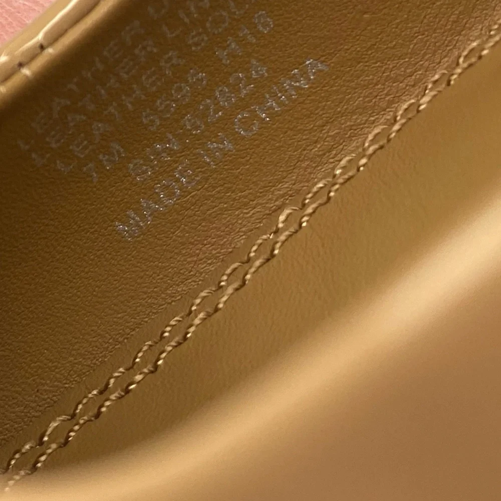 Tory Burch Nude Gigi Patent Logo 25mm Pumps Woman’s Size 7 - Picture 9 of 9